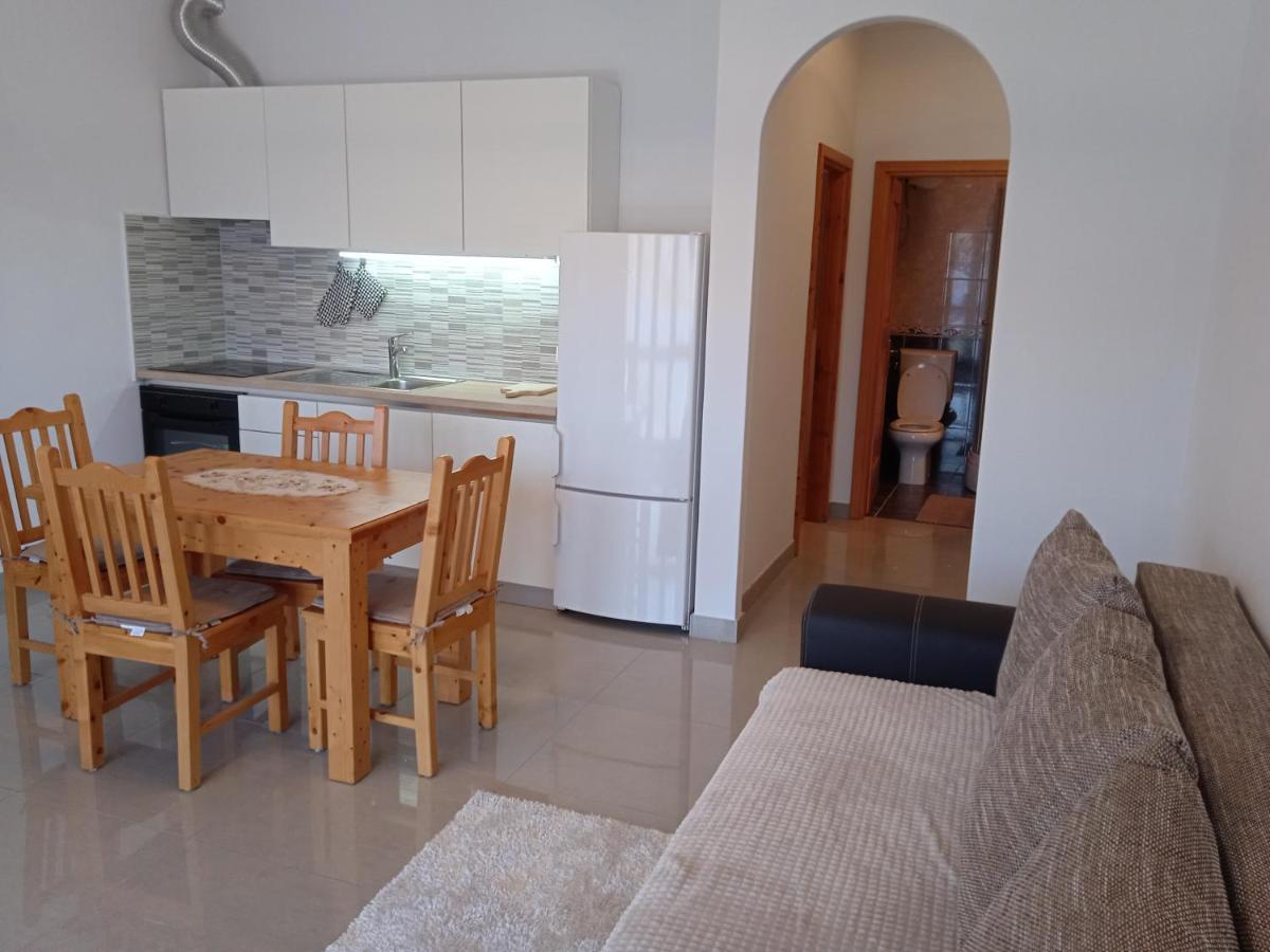 Račišće Apartments Aferdita מראה חיצוני תמונה