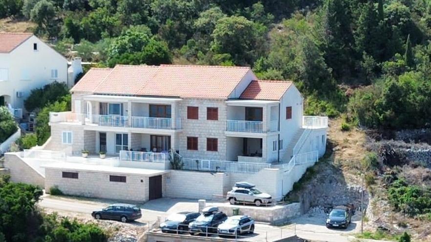 Račišće Apartments Aferdita מראה חיצוני תמונה